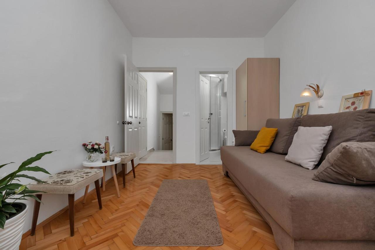 Apartments Marija Tucepi Exterior photo
