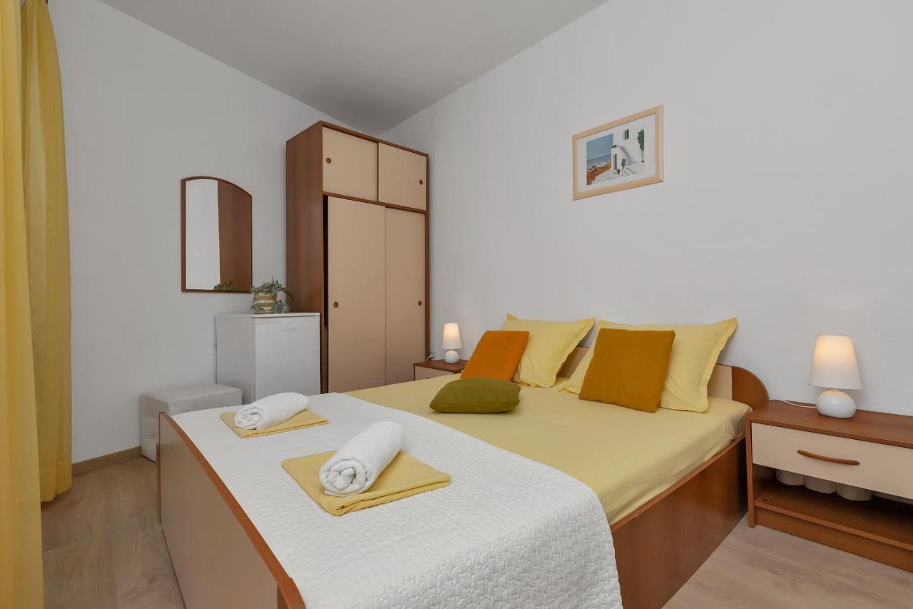 Apartments Marija Tucepi Exterior photo