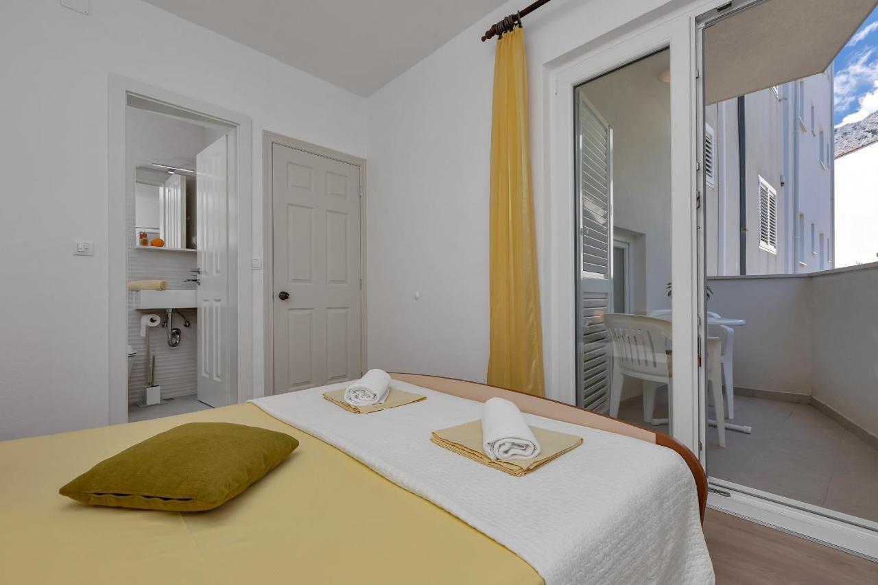 Apartments Marija Tucepi Exterior photo