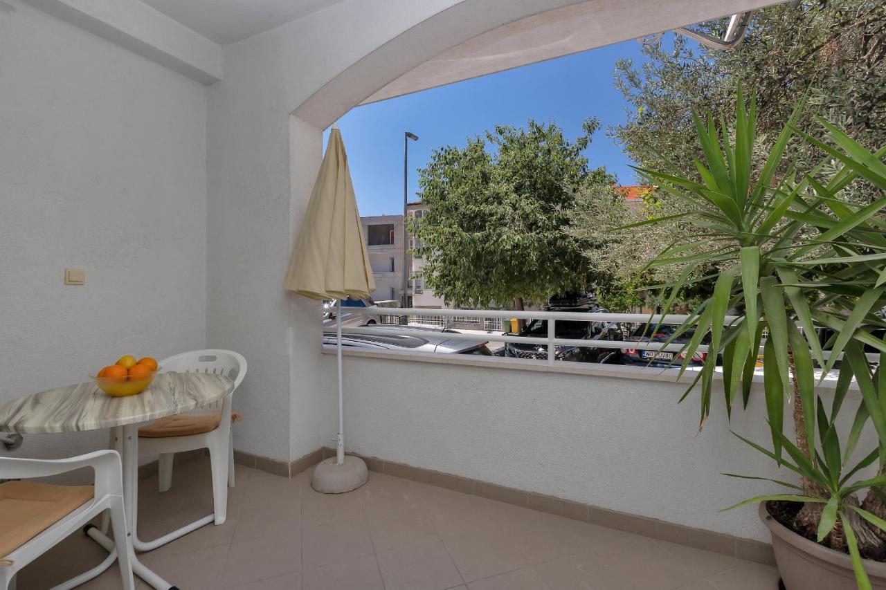 Apartments Marija Tucepi Exterior photo